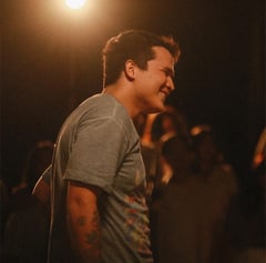 Juan Karlos, Moira cap unexpected duet
