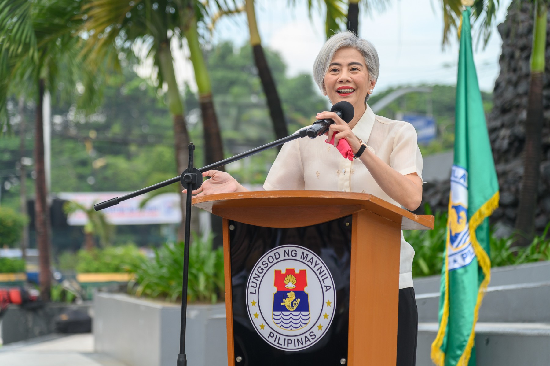 Early Christmas for Manila city hall employees