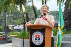 Early Christmas for Manila city hall employees