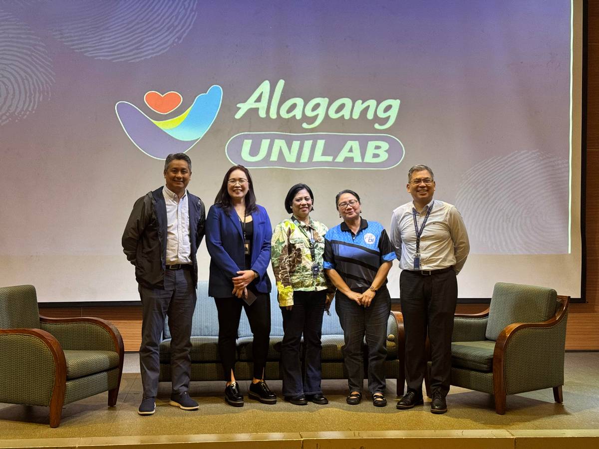 Members of Unilab’s Technical Council participate in the celebrations. From L to R: Mr. Michael Villegas (Division Vice President, Head of Manufacturing), Dr. Chinnie Tan (Assistant Vice President, Medical Affairs and Head of Clinical Investigation), Ms.Salome Cunanan (Director, Strategic Operations & Improvements Team, Corporate Quality Assurance and Compliance), Ms. Tessa Castro (Senior Vice President, Head of Supply and Logistics Management), Dr. Gerald Vilela (Division Vice President, Head of Medical Affairs)