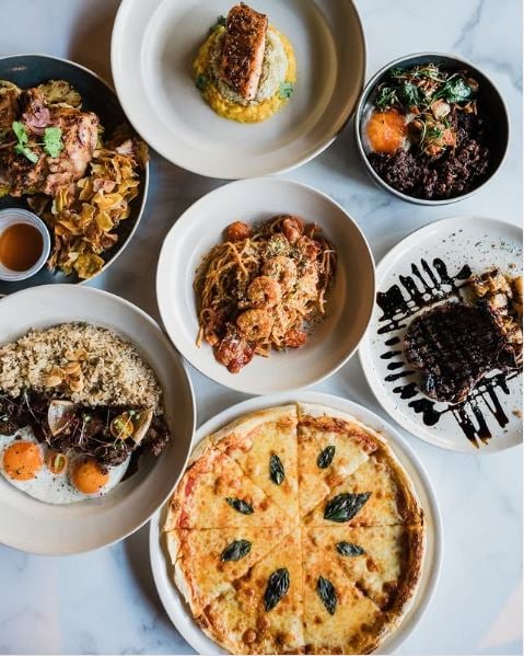 Take a break with your favorite organic dishes.