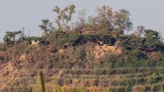 N. Korea bombards South with noise