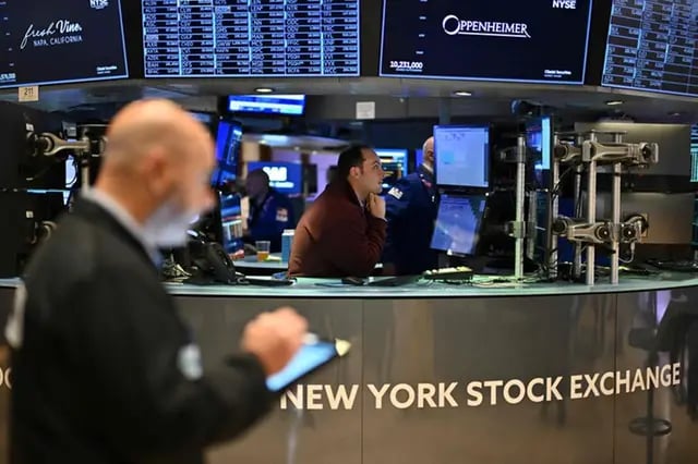 New York Stock Exchange plot sparks 
arrest