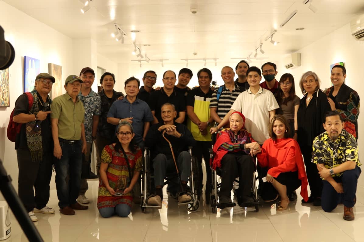 Innotech Center Director Leonor Magtolis-Briones with the participating artists.