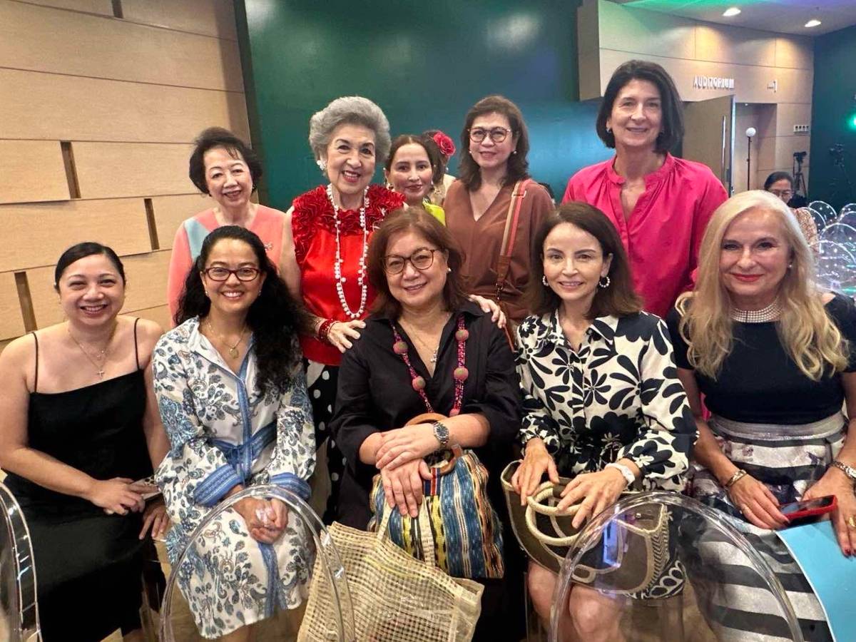 Seated: Aileen Ruiz Zarate, Ann Marie Corominas, Ambassador Cookie Feria, Susan Fries (Sweden) and Roswitha Brieger (Austria). Standing:Jeannie Abaya, Maritess Pineda, Tish Sevilla, Lani Ligon and Mme. Michelle Hejcova (Czech Republic).