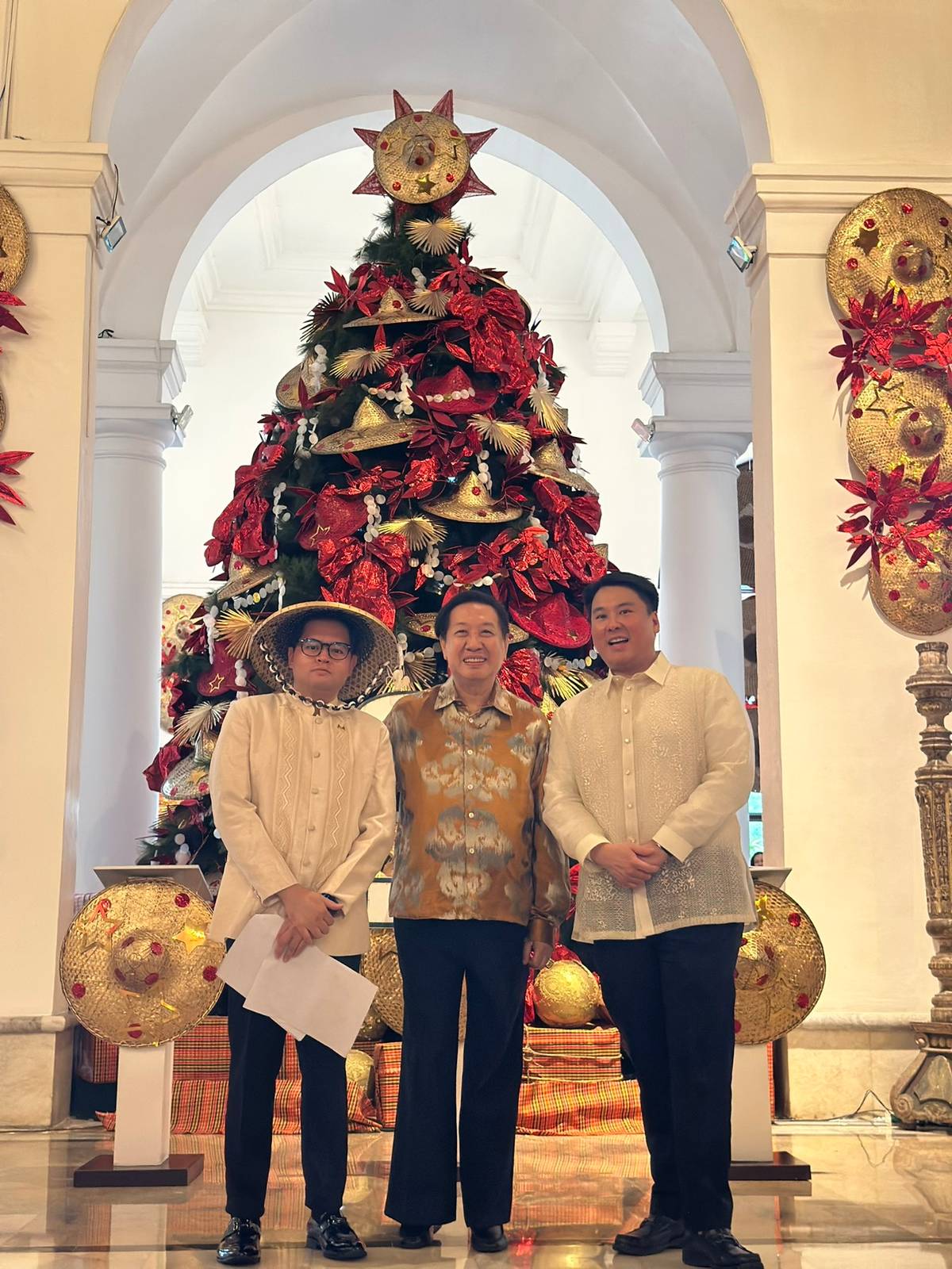 Event host Richie Lo, social director Rachy Cuna and vice president for Sales and Marketing Marvin Kim Tan.