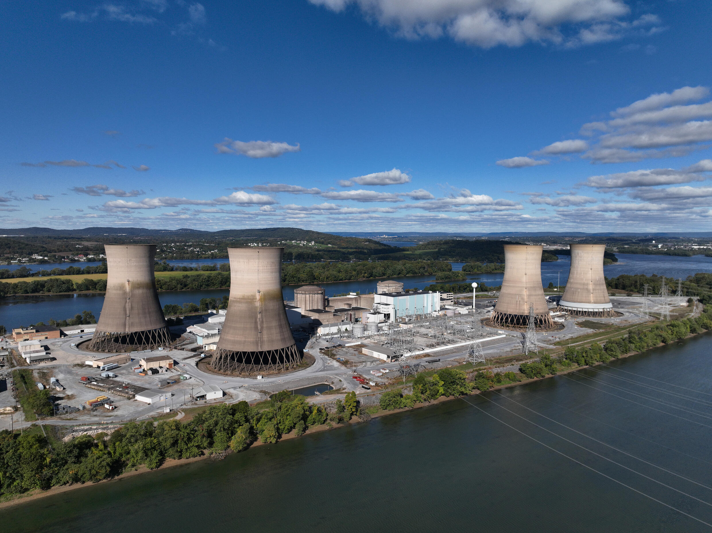 Cheers, angst as U.S. nuclear plant Three Mile Island to reopen