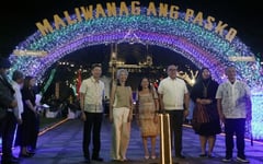 Plaza Roma spruces Manila’s Yuletide nights