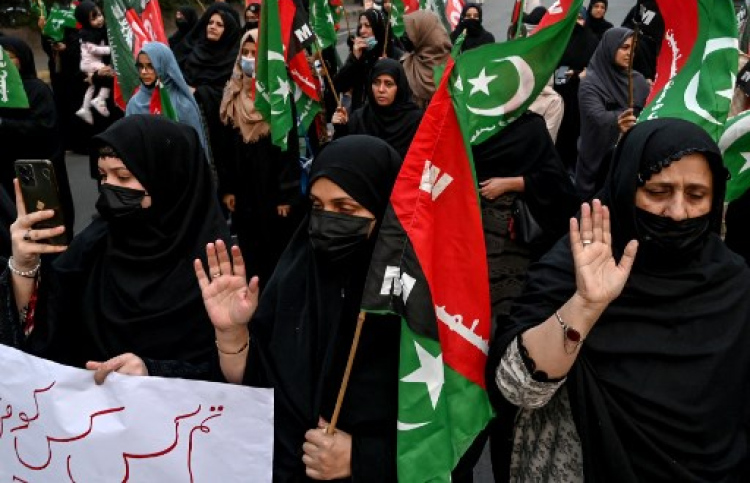 82 killed in three days amid Pakistan sectarian violence