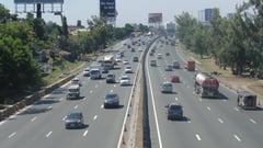 Wider SLEX lanes to ease holiday traffic