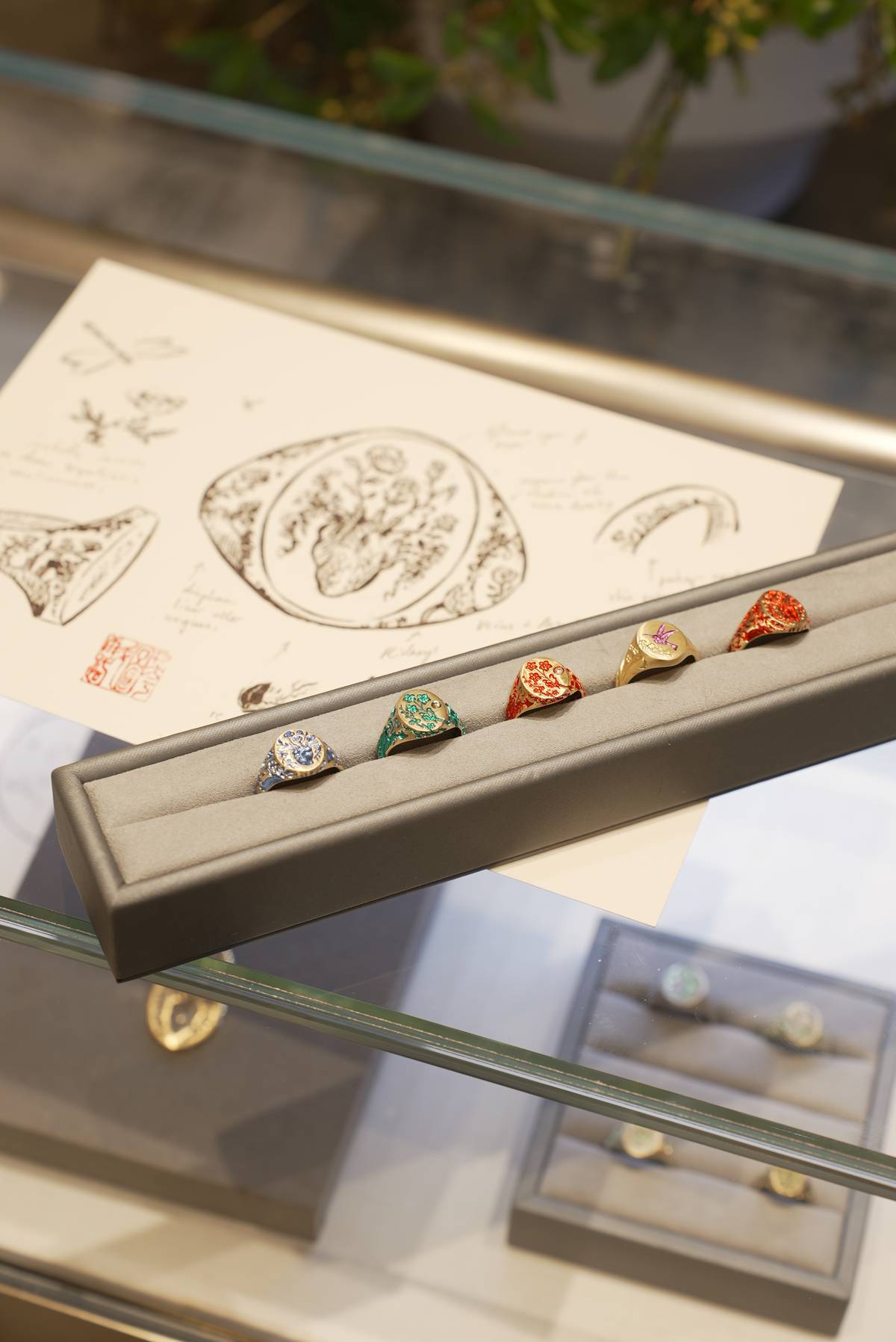 Signet and drawings.