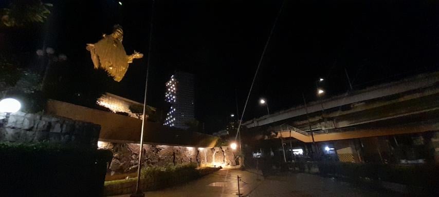 EDSA rector calls for decorum, respect on sacred ground