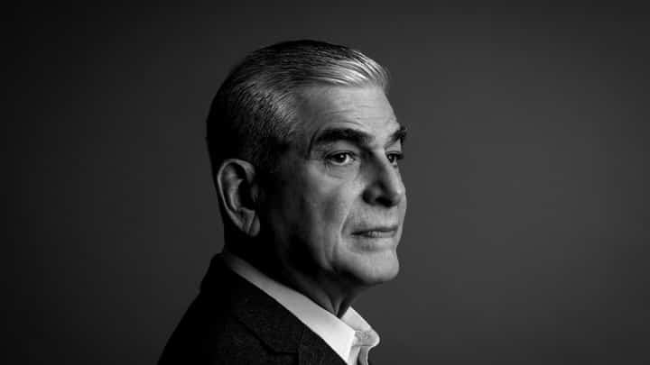 Globe shifts course as JAZA exits; banker Consing takes chair