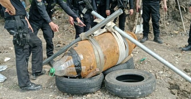 Vintage bomb unearthed