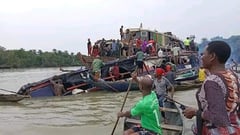 At least 27 dead in Nigerian boat accident