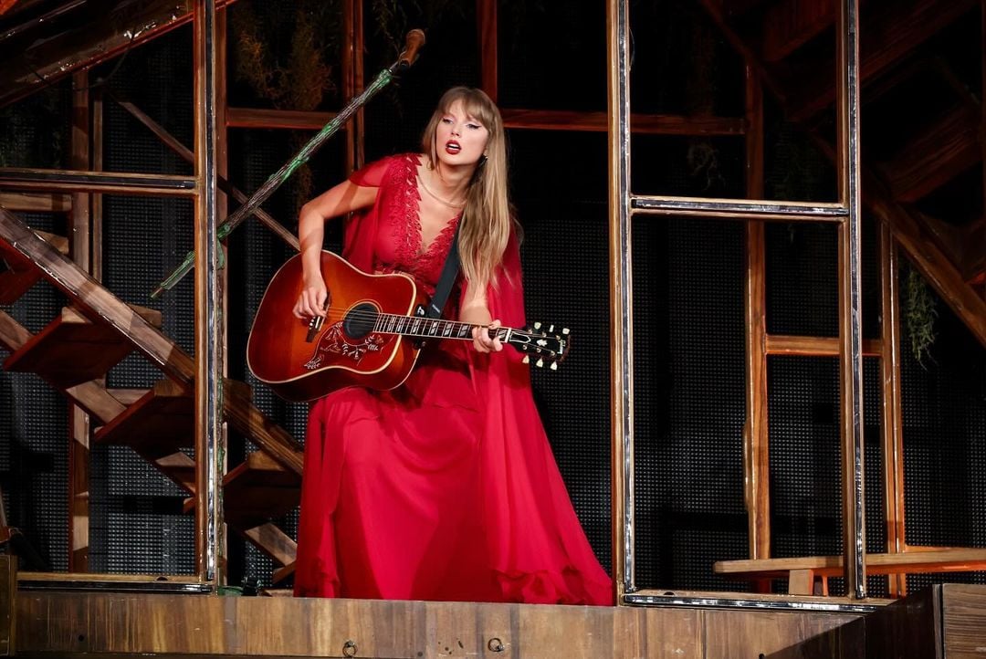 Taylor Swift, Zach Bryan lead 2024 BBMAs finalists