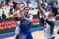 NLEX pounds Blackwater