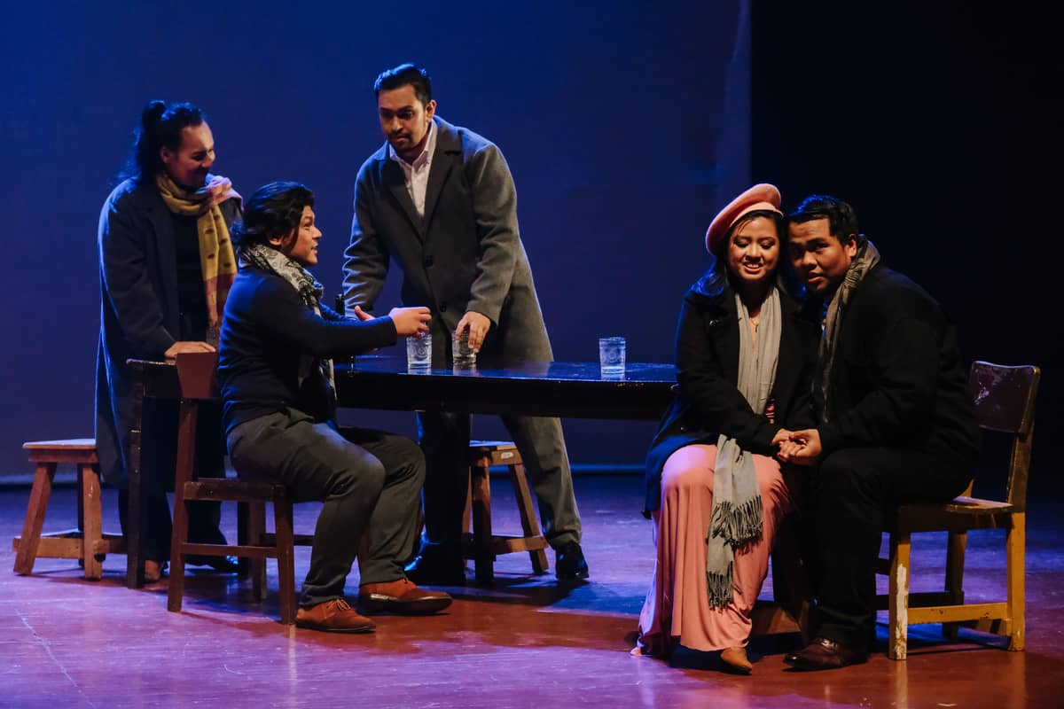 Viva Voce Voice Lab performers Iona Ventocilla-Borja, Nomher Nival, Myramae Meneses, Carlo Falcis, Roby Malubay, Fritz Rivera and Raymond Yadao dazzle in 'La Boheme.'