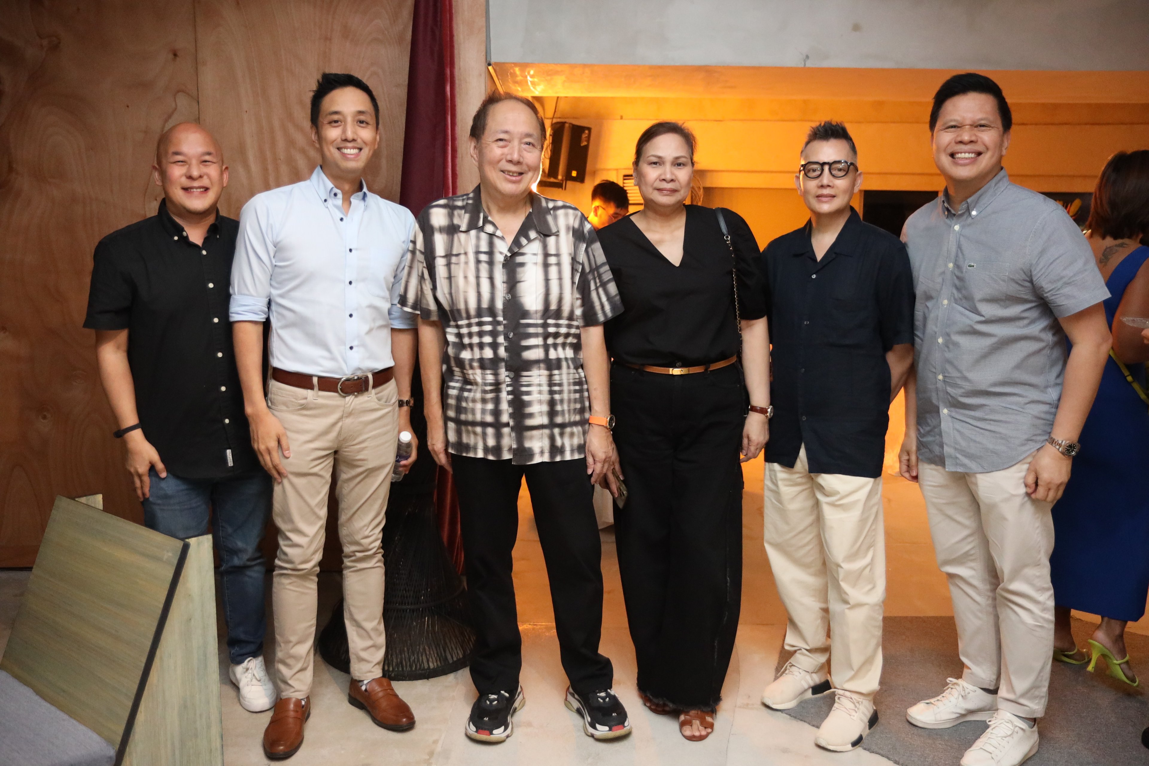 Mikey Tolentino, Patrick Rodriguez, Paulino Que, Lori Juvida, Allen Pagaliwan and Pong Magtibay.