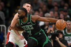 Brown puts Celtics back on winning track
