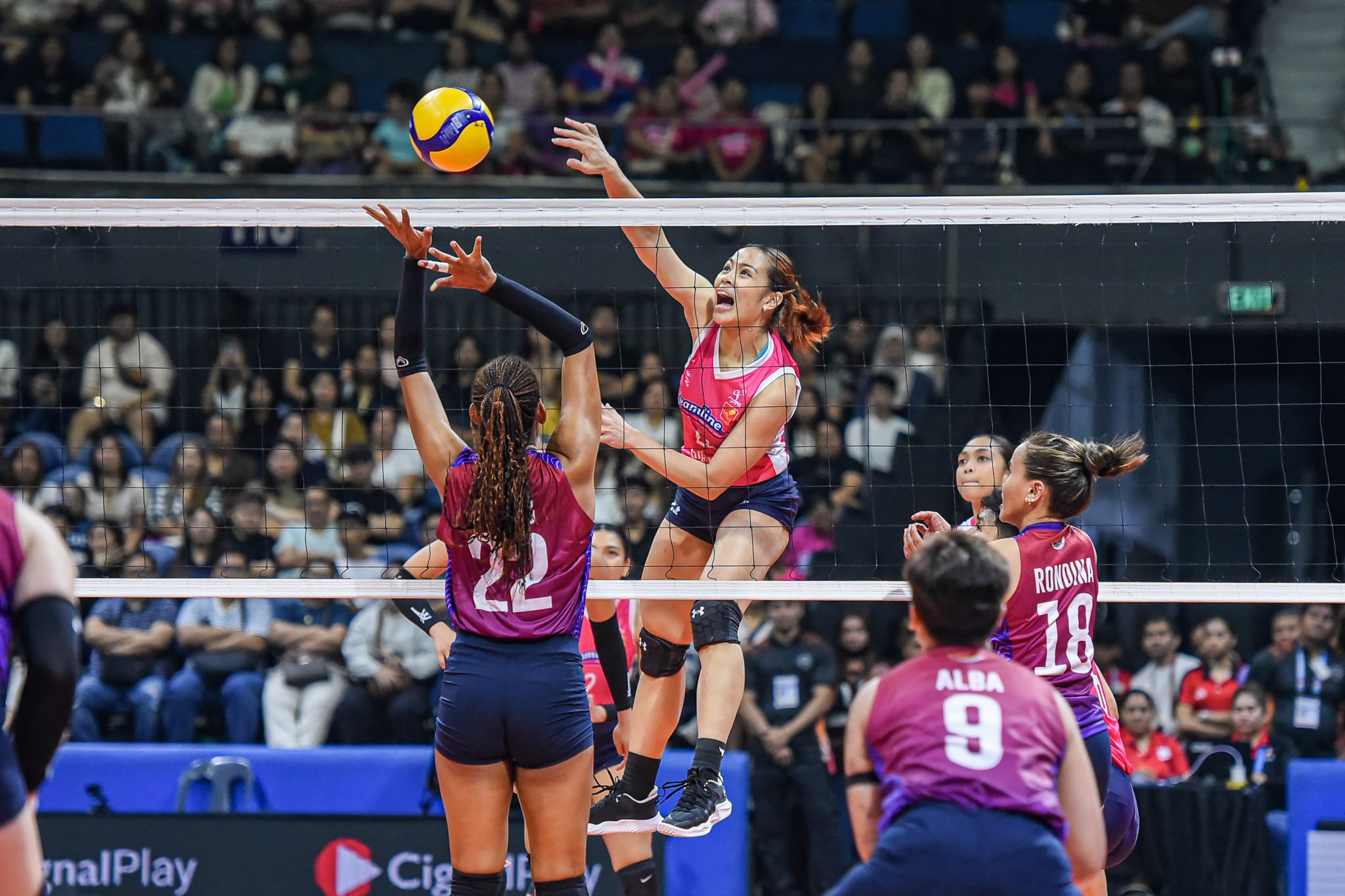 Creamline freezes Choco Mucho to stay unbeaten