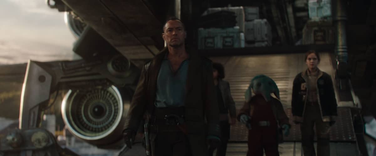 Jod as portrayed by Jude Law.