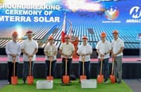Landmark dev’t President Ferdinand Marcos Jr. (center) leads the groundbreaking ceremony of the MTerra Solar Project, the world’s largest integrated solar and battery storage facility, last November 21, 2024. Seen in the photo are (from left) Special Assistant to the President for Investment and Economic Affairs Frederick D. Go, Department of the Interior and Local Government Secretary Jonvic C. Remulla, Senator Loren B. Legarda, Meralco Chairman and CEO Manuel V. Pangilinan, Meralco Vice Chairman and MGen Director Lance Y. Gokongwei, MGen President and CEO Emmanuel V. Rubio.