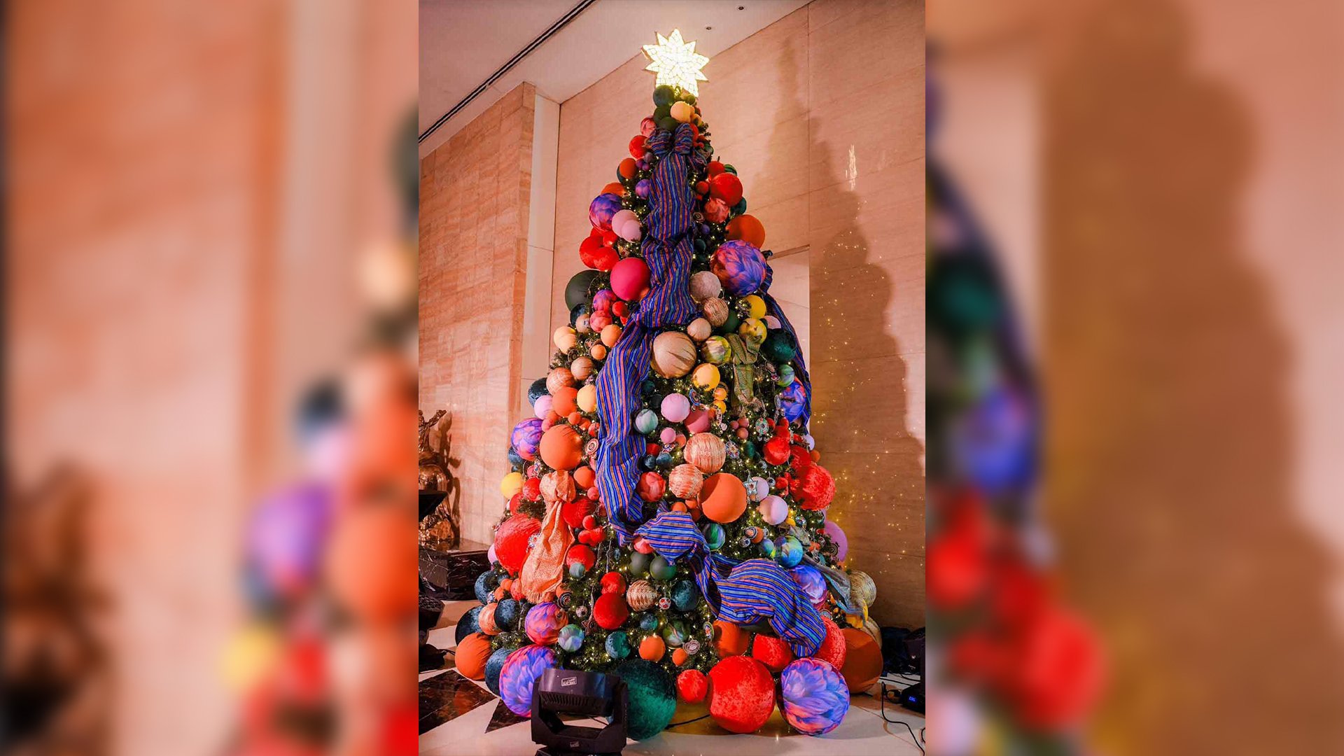 The hotel added meticulously crafted decors uniquely designed for the beautiful Christmas tree.