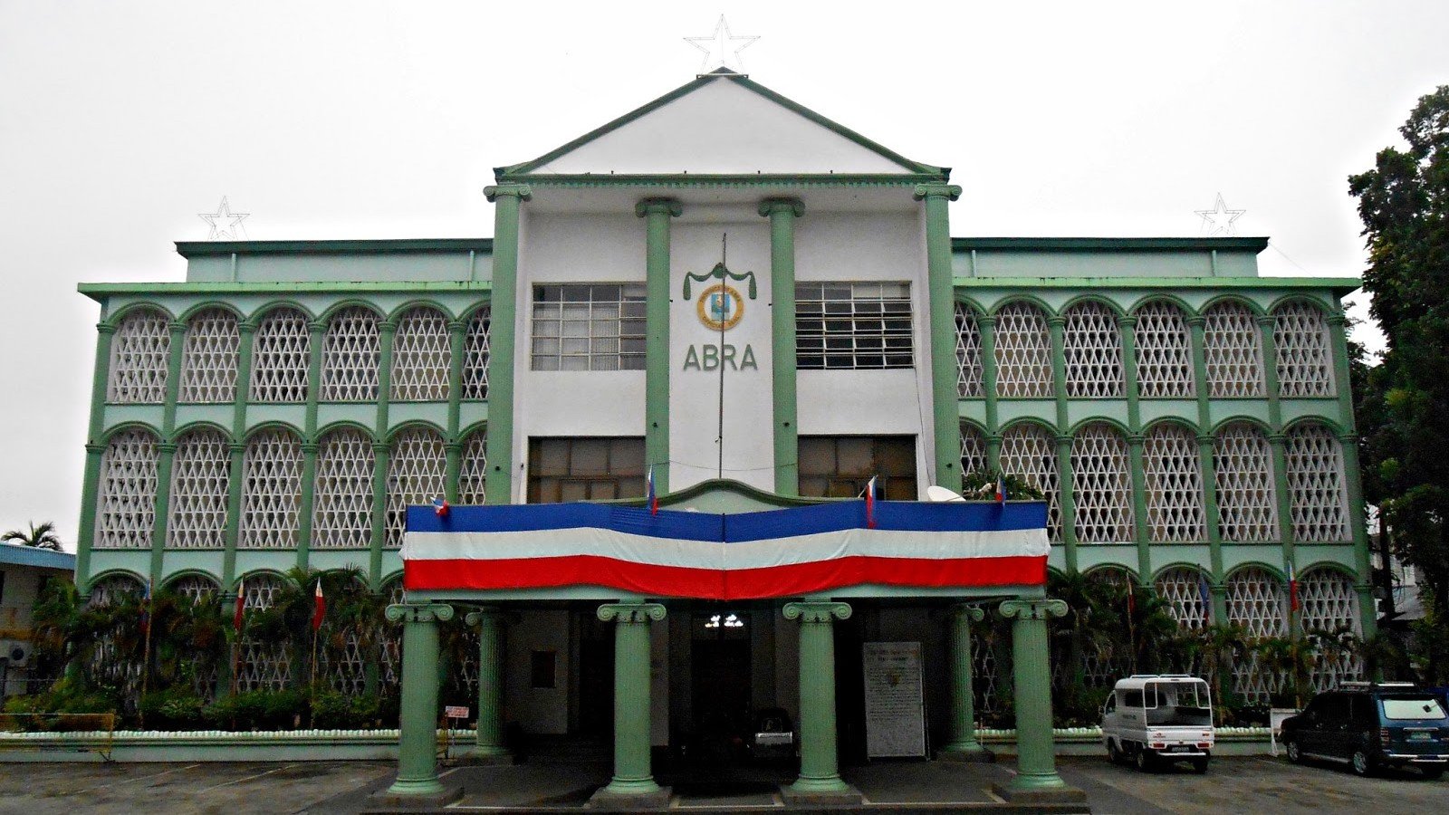 Abra governor, suspended vice governor face preventive suspension