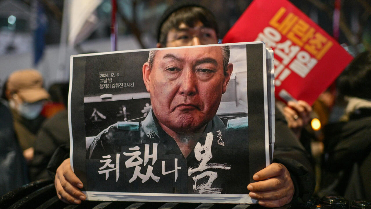 S. Korean police expects 200,000 in anti-Yoon rallies 
