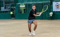 Madis trips Russian foe, marches to final