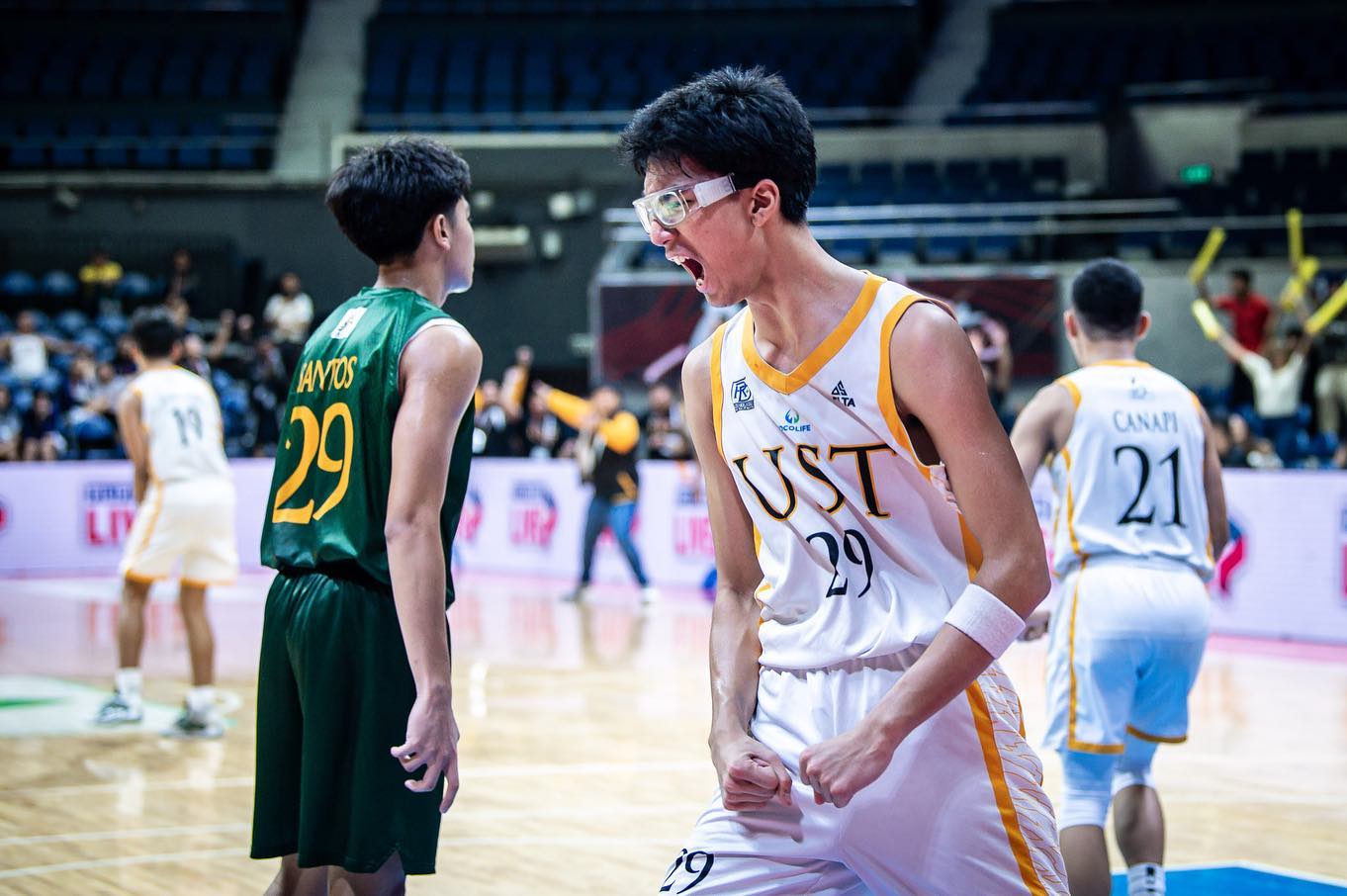 UST punches finals ticket