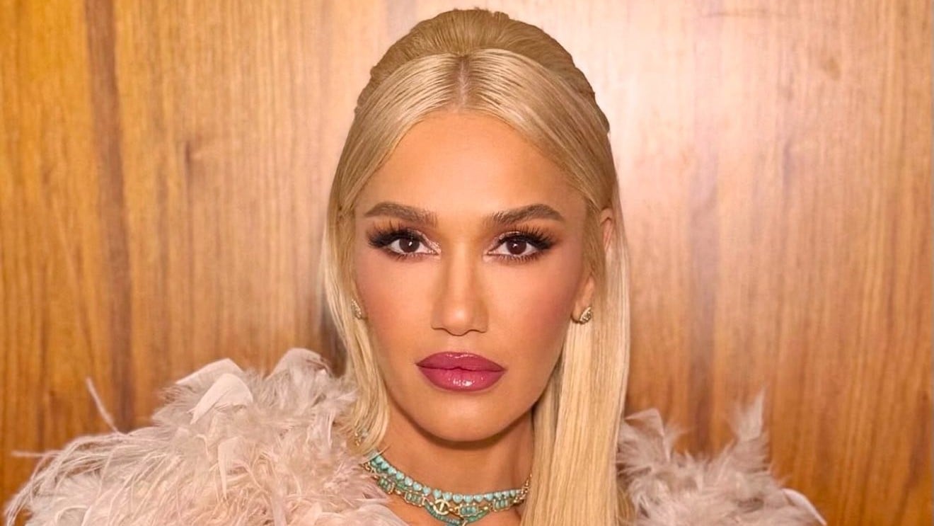 Fans clash over Gwen Stefani promoting a Catholic prayer app