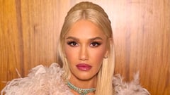 Fans clash over Gwen Stefani promoting a Catholic prayer app