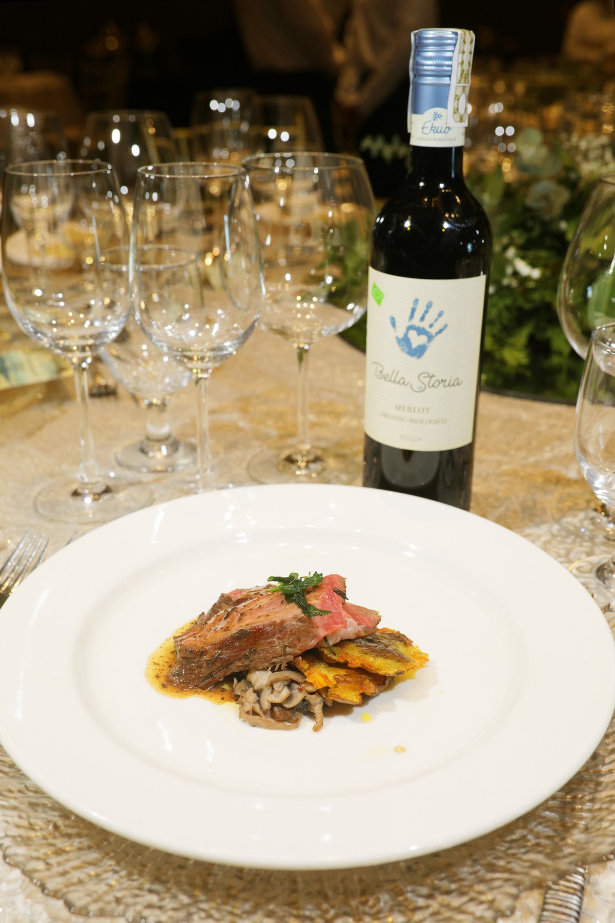 entrée of roast beef — Kitayama Striploin, accompanied by a trio of Tagaytay mushrooms and drizzled with truffle bordelaise sauce. Paired with Bella Storia Merlot from Italy.