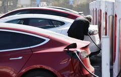 Zero tariff on EVs hurdles House’s 2nd reading
