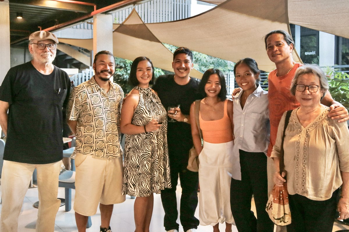Pottery artists in full force for the opening night: Jon Pettyjohn, Paulo Lozano, Aussy Perfecto, Jose Solon Perfecto, Patch Silva, Mikee Naval, Pablo Capati III and Tessy Pettyjohn.