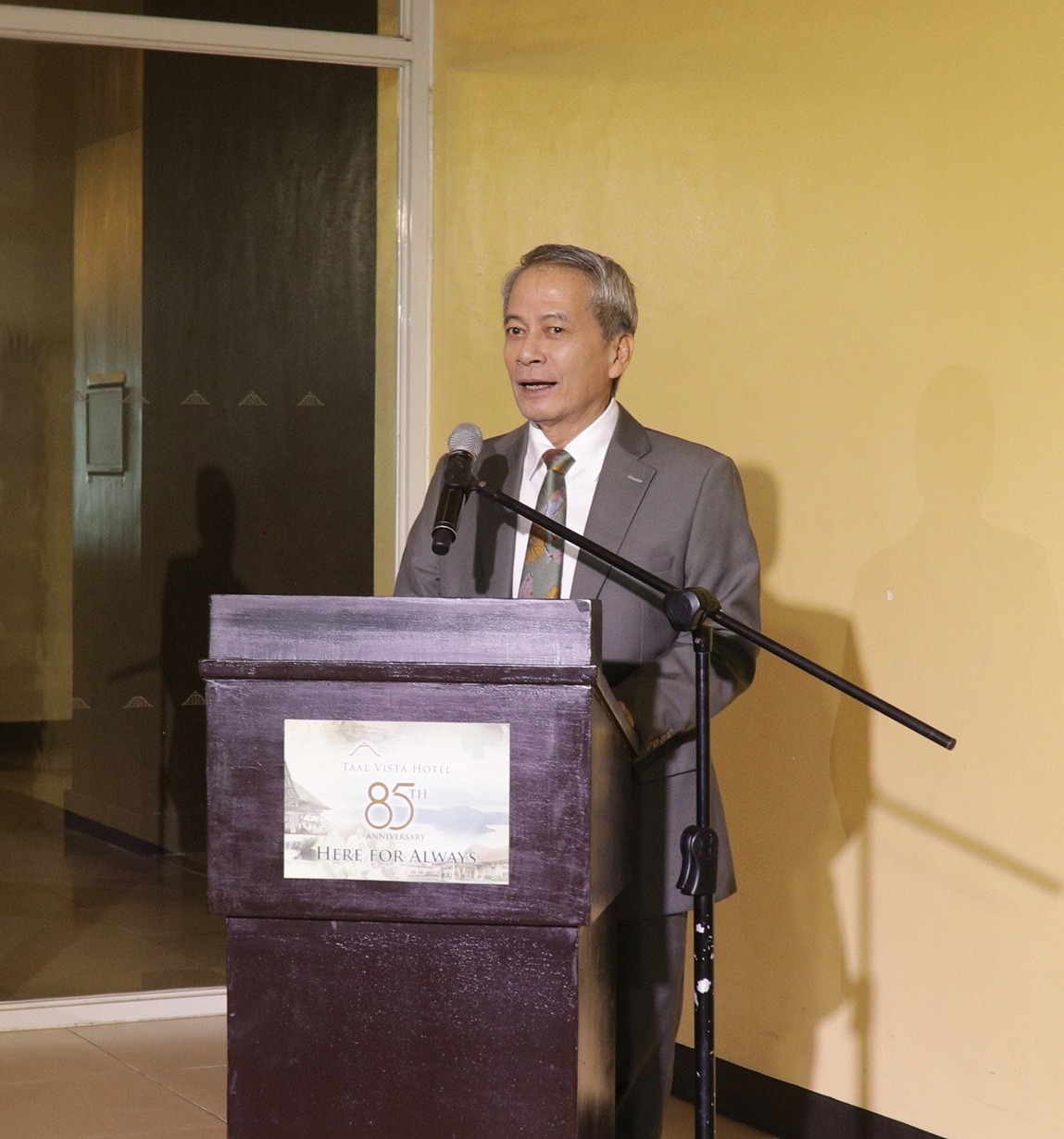 Nes Jardin, curator of the ‘Timeline’ Exhibit, provides a brief background and shares the inspiration behind the exhibit.