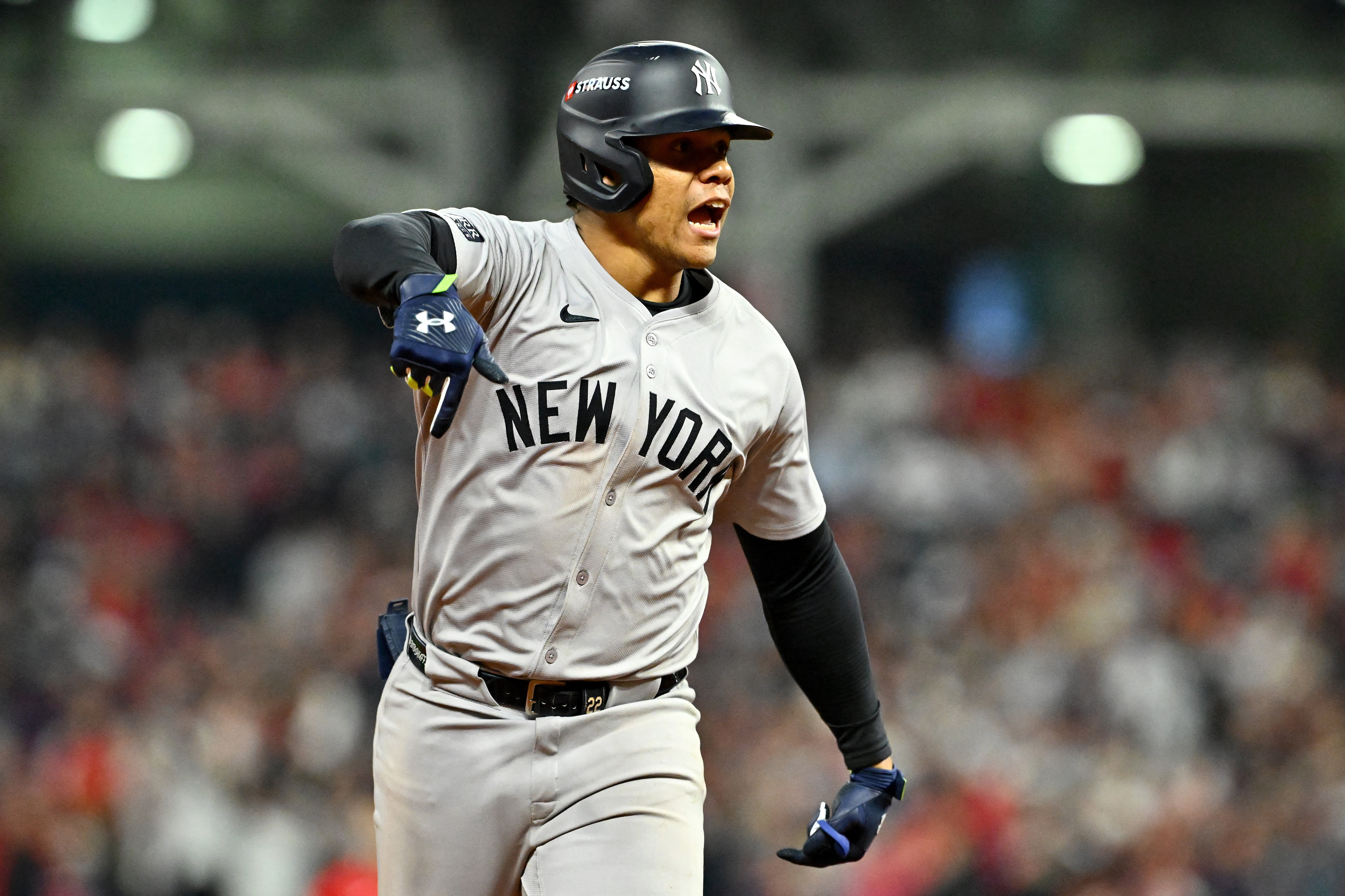 KING OF NEW YORK: Soto’s deal lifts Mets hopes, shocks Yankees