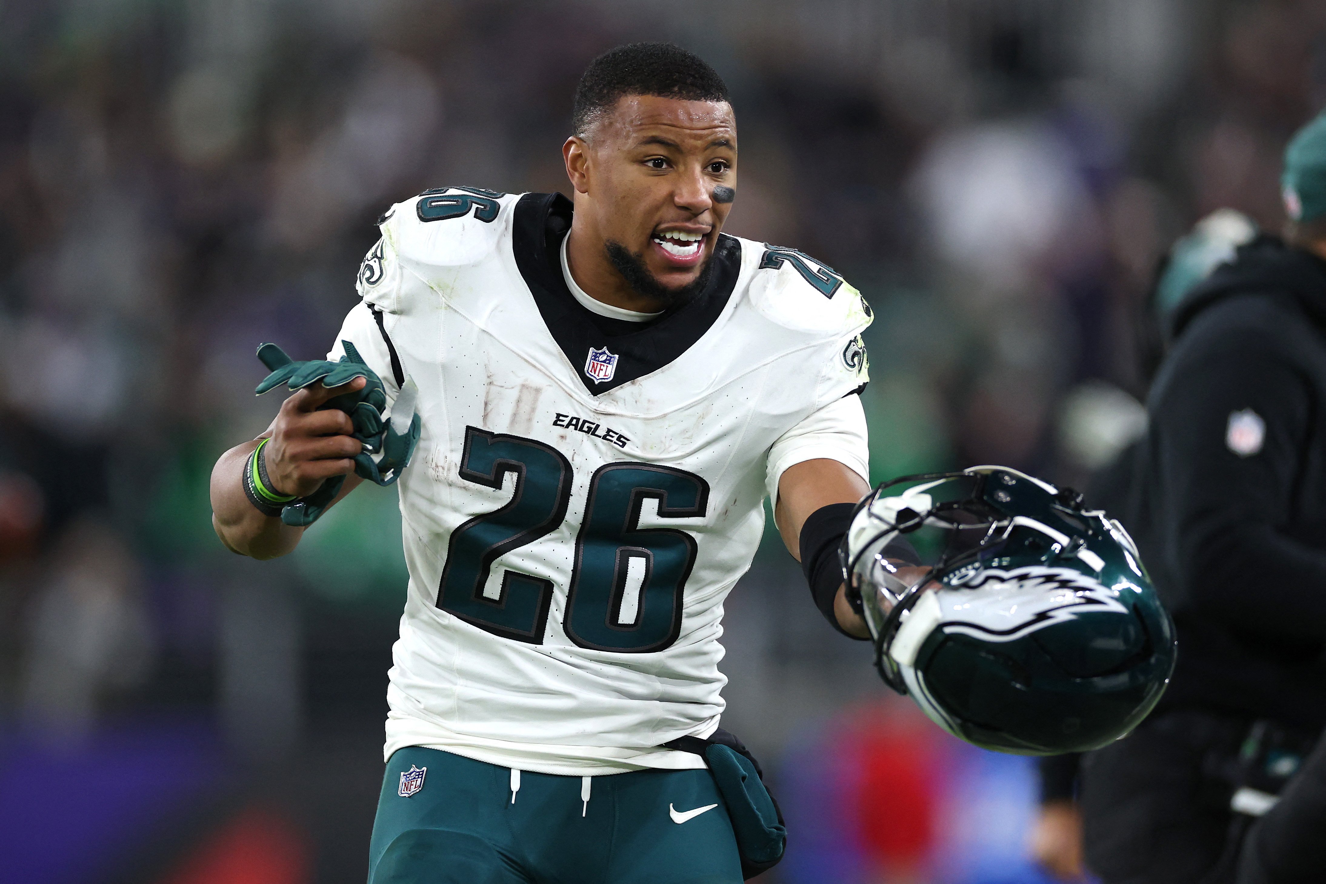 Barkley closes NFL voting gap