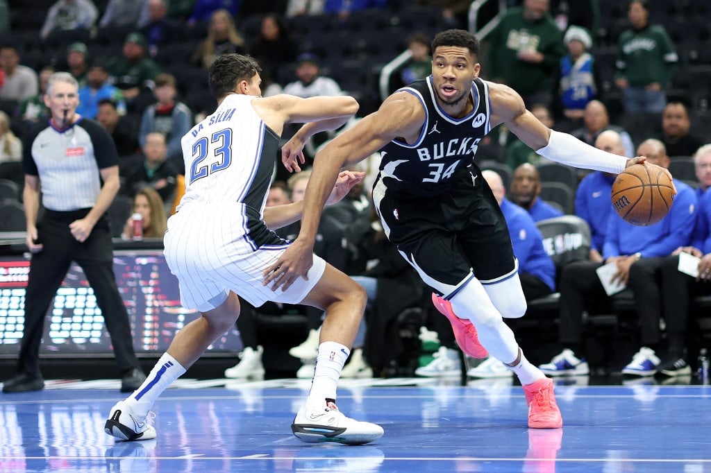 BUCKS PINATAOB ANG MAGIC
