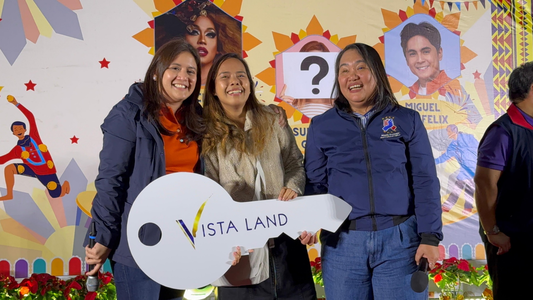 CAMILLE VILLAR SPENDS EARLY 
CHRISTMAS WITH OFWS IN TAIWAN: Fulfills House & Lot Dream of Raffle Winner