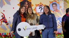 CAMILLE VILLAR SPENDS EARLY
CHRISTMAS WITH OFWS IN TAIWAN: Fulfills House & Lot Dream of Raffle Winner
