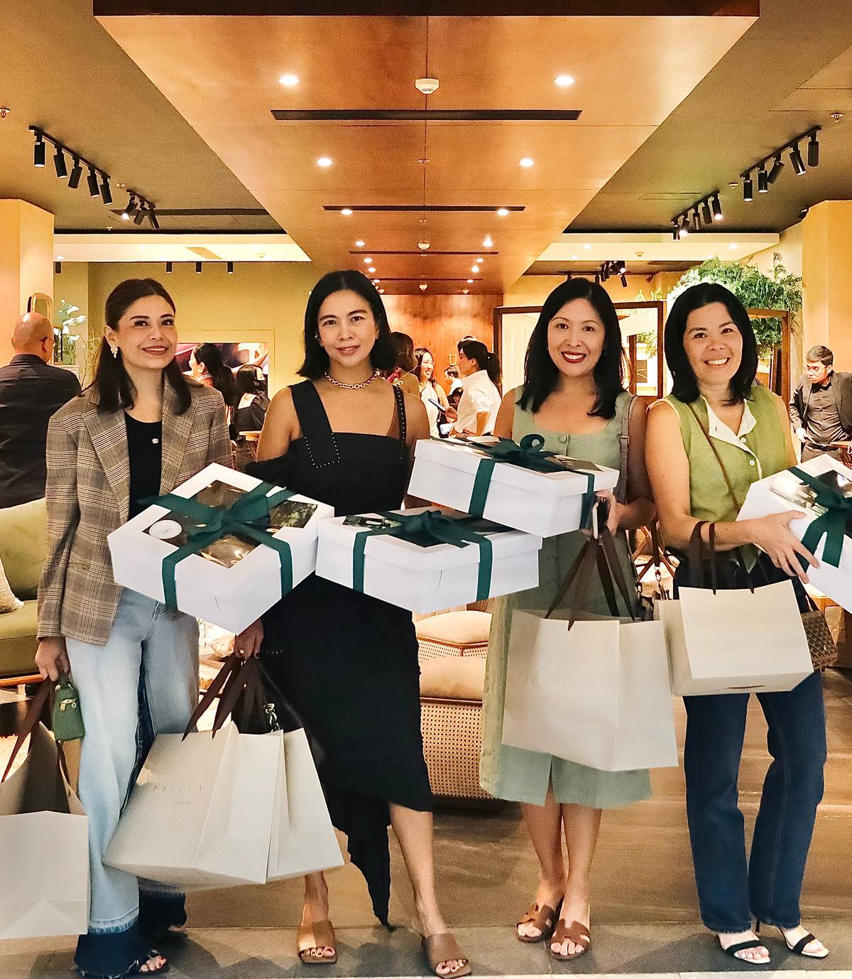 Odette Pumaren, Macky Fäh, Marielle Santos-Po and Isabel Tiaoqiu-San Agustin.