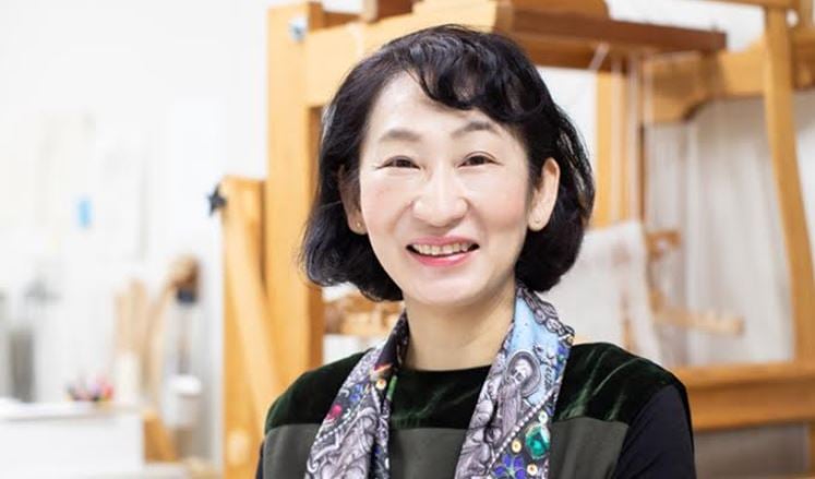 Benilde Fashion Museum holds textile preservation workshop with Japanese textile specialist 