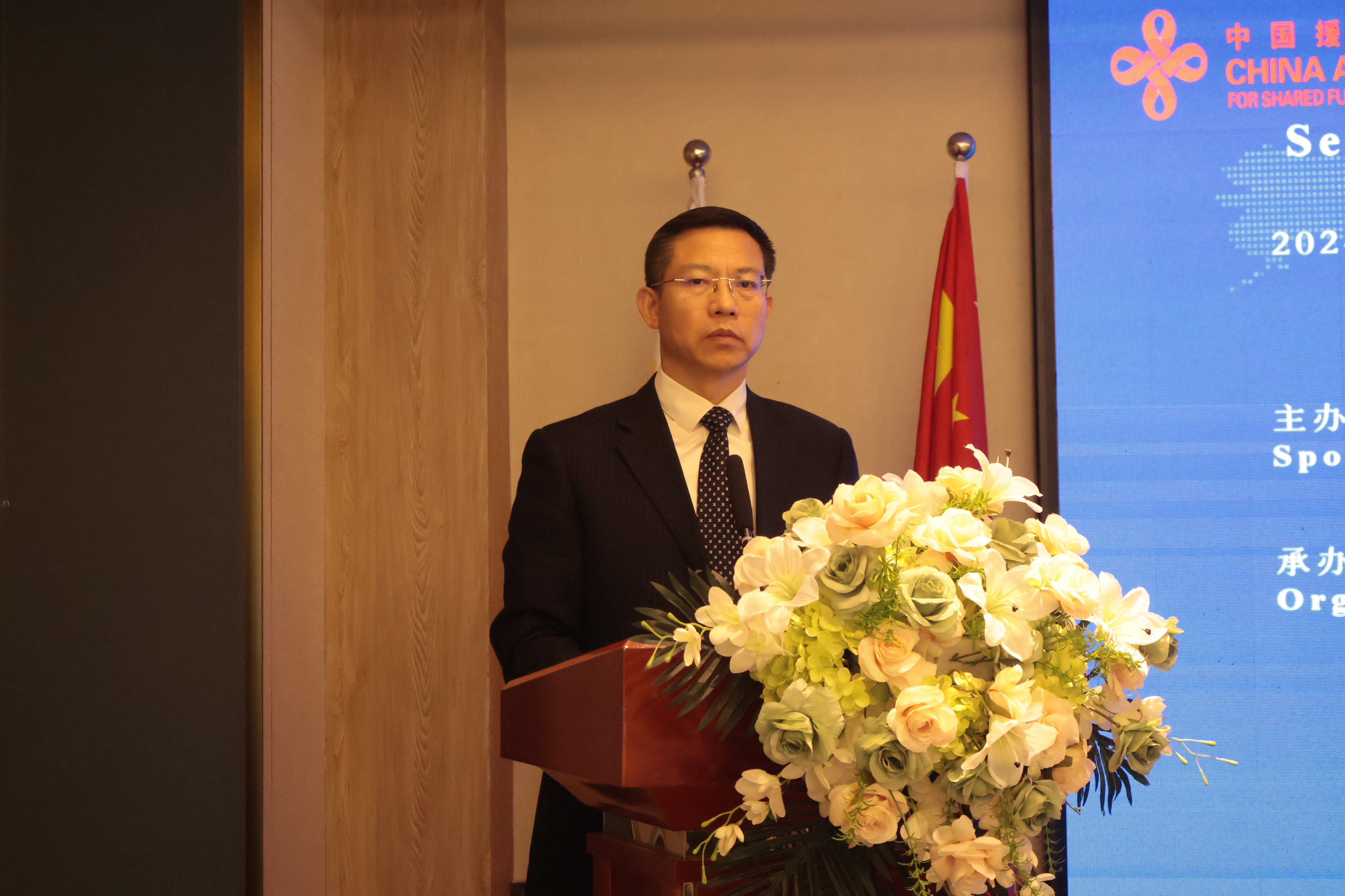 Tang Jin, party secretary of Hunan International Business Vocational College.