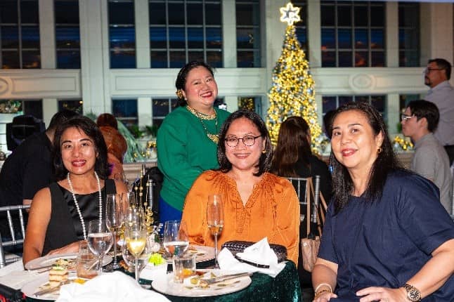Malu Gamboa, Leah B. Puyat (standing), Ana Katigbak and Gina Pimentel.
