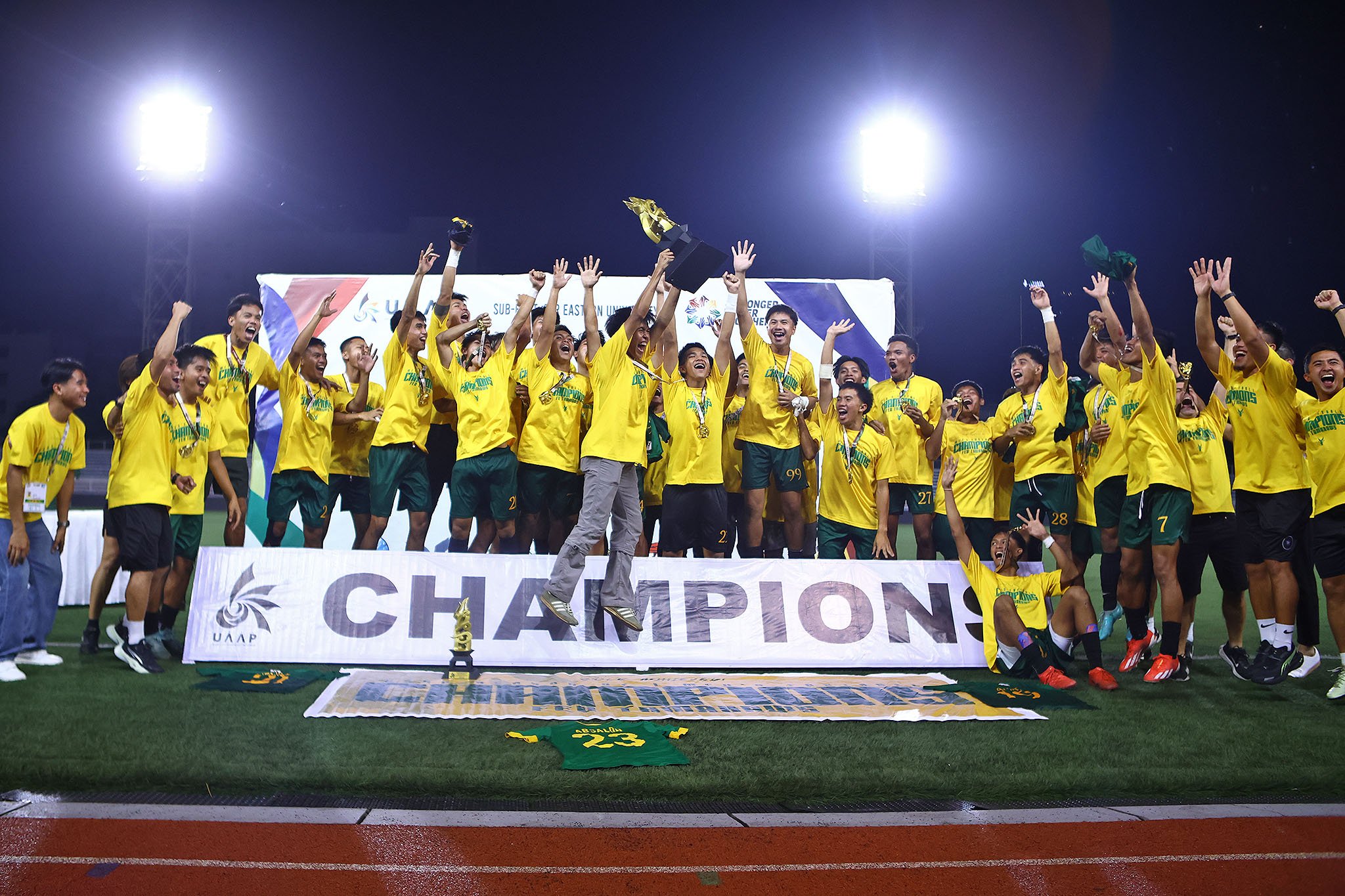 FEU regains UAAP crown in penalty drama