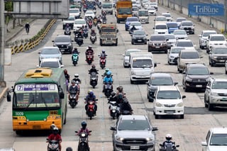 Riders seek to hasten MC taxi law legalization