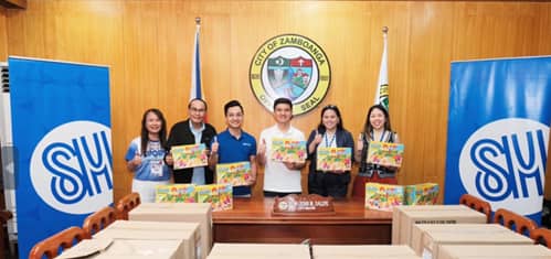 SM Store Mindpro, in partnership with Rotary International Zamboanga City West and the local government of Zamboanga City, donated brand new learning toys that will benefit SPED schools.